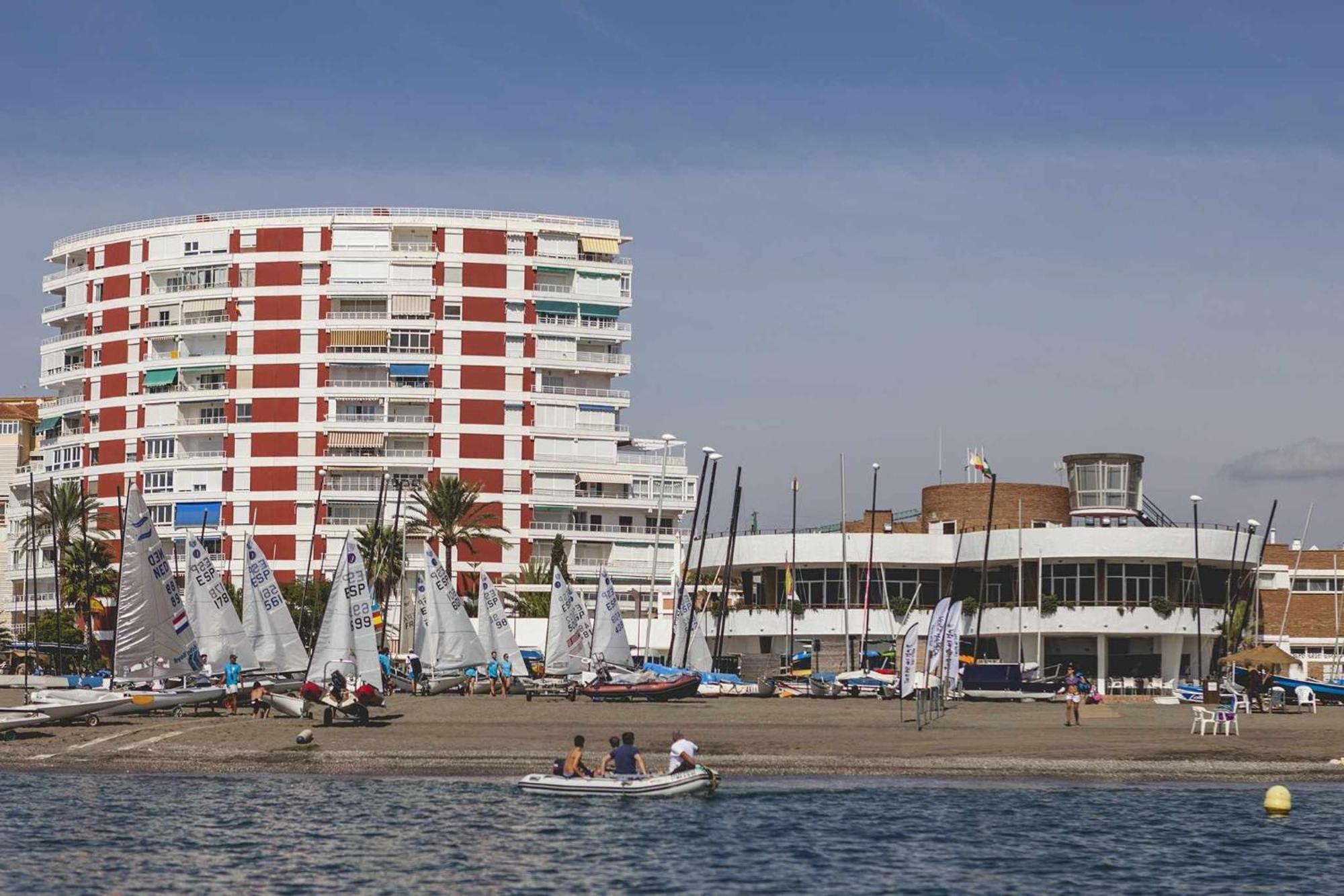 Apartamento Azucarera Beach Торре-дель-Мар Экстерьер фото