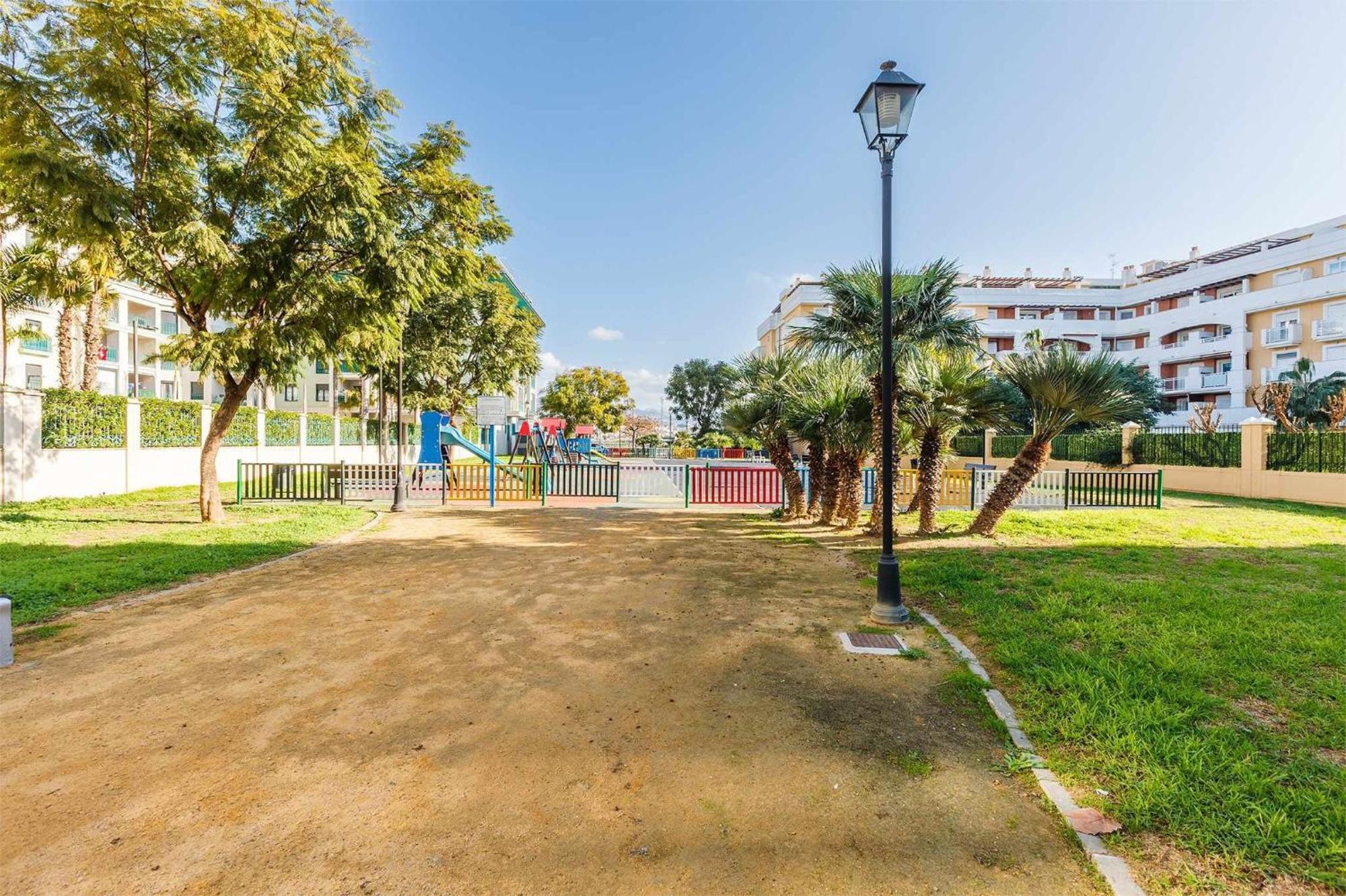 Apartamento Azucarera Beach Торре-дель-Мар Экстерьер фото